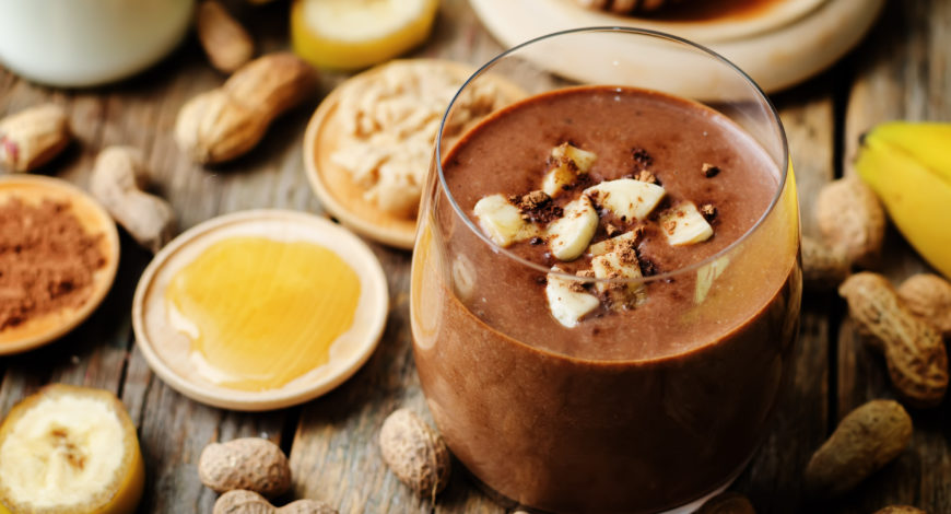 almond breeze chocolate and peanut butter Smoothie